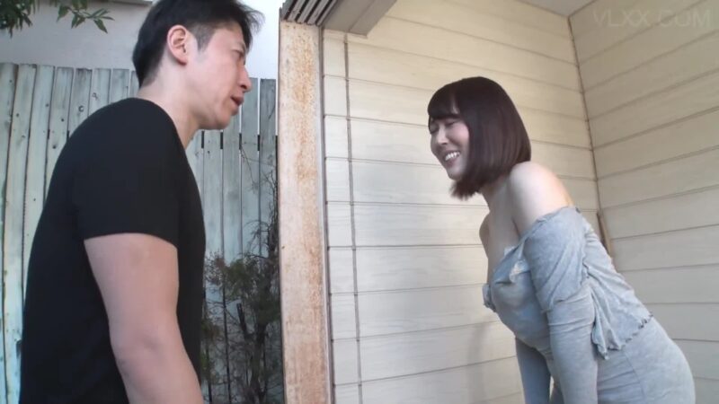 Sáng sớm sang bóp vú em hàng xóm rồi cái kết nóng bỏng
